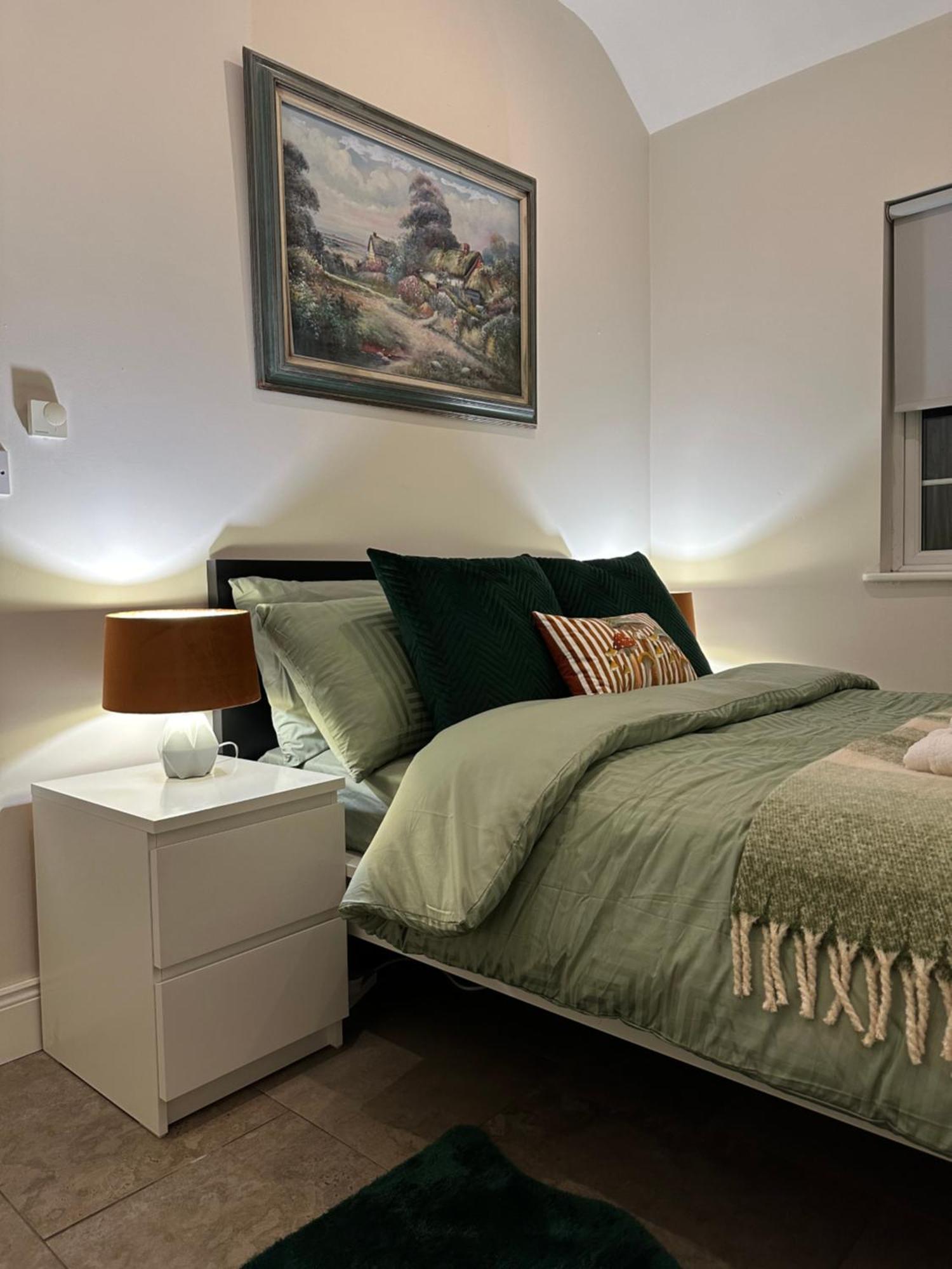 Dublin Airport Homestay Екстер'єр фото